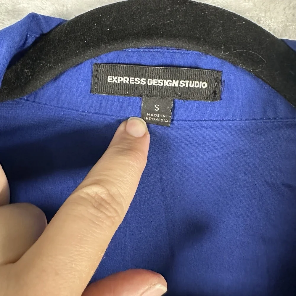 Express Button Up Blouse. Women's S. Royal Blue. V-Neck. Cuff Detail. - Picture 5 of 8
